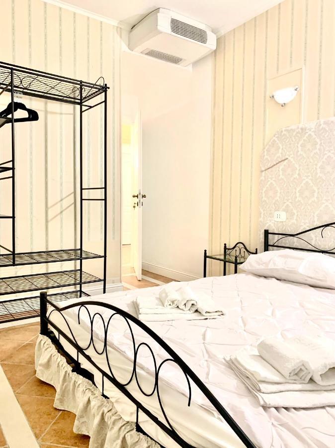 Camera Deluxe