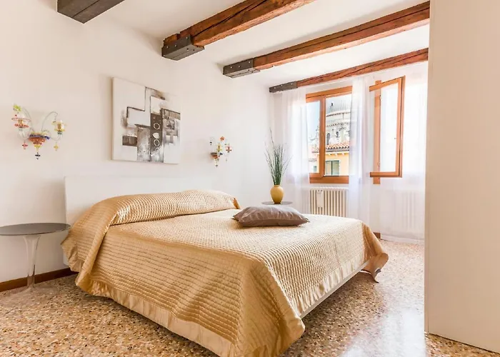 Dorsoduro Charme s By Wonderful Italy