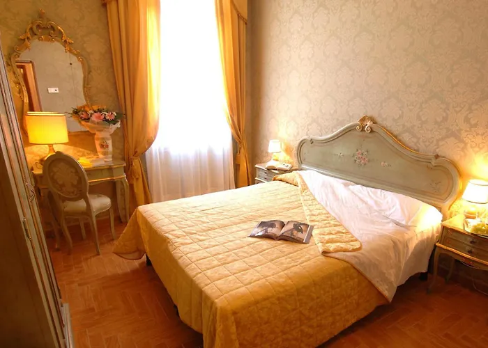 Hotel barato: Hotel Canal & Walter