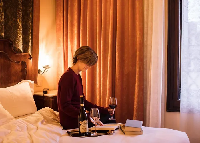 Hôtel accueillant les animaux: Hotel Flora - By Romanelli Family