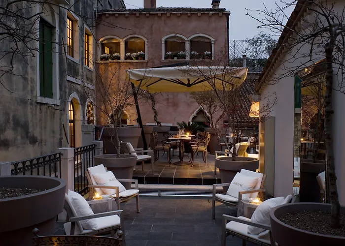 Hotel con piscina: Palazzina Grassi