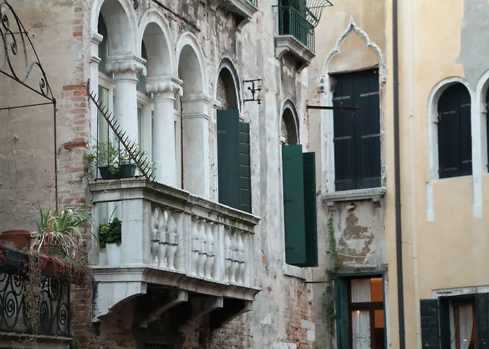 Central hotel: Albergo Al Tiepolo