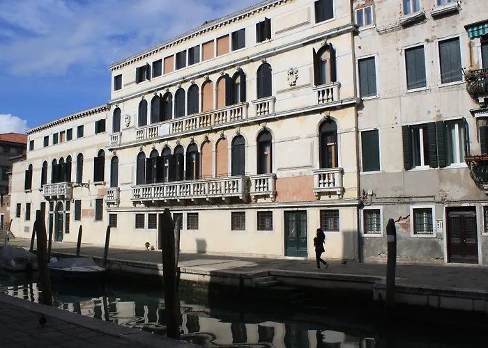 Hotel cerca del colegio: Casa Caburlotto