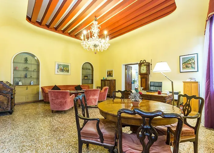 Venice Dose Guesthouse